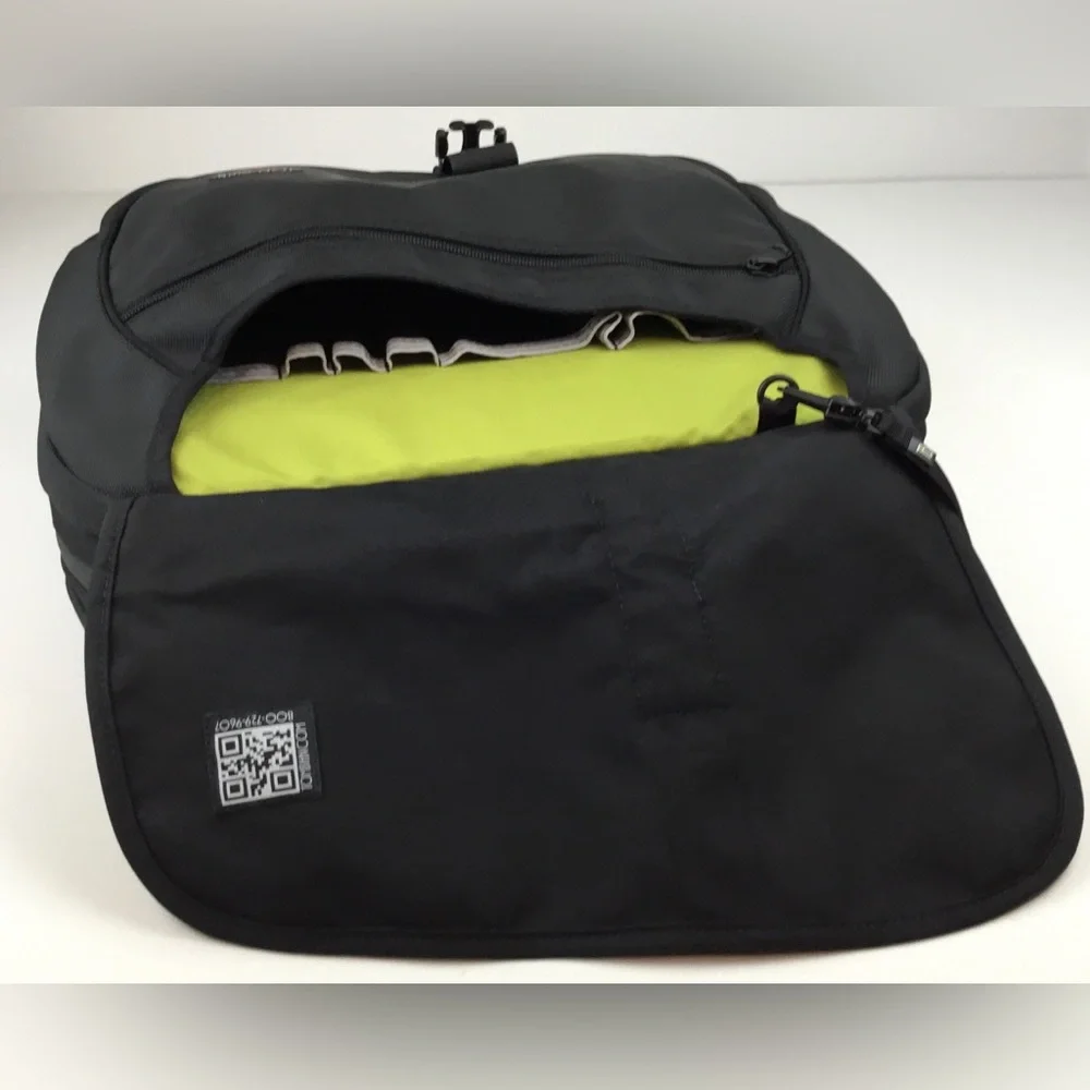 Tom Bihn Messenger Bag Empire Builder Black Travel Laptop Briefcase Carry-on